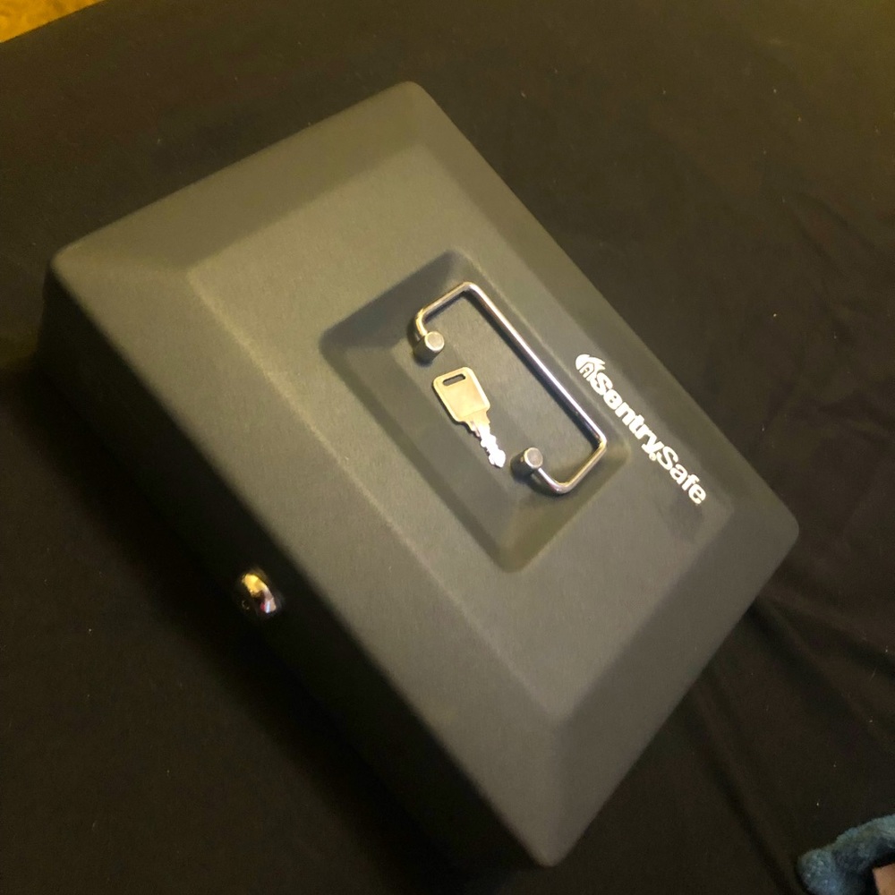 A safe